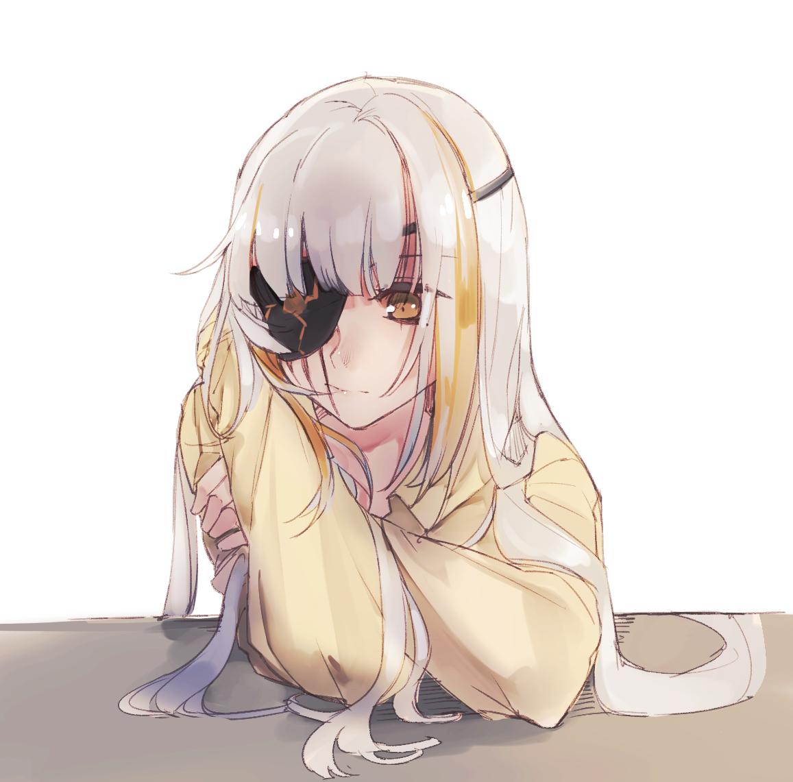 1girl arm_support bangs elbows_on_table eyepatch girls_frontline ki_lllorz long_hair m16a1_(girls_frontline) m16a1_(girls_frontline)_(boss) multicolored_hair scar scar_across_eye shirt solo streaked_hair table very_long_hair white_background white_hair yellow_eyes