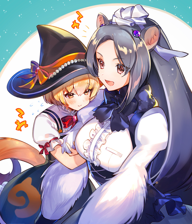 2girls alternate_costume anteater_ears anteater_tail arm_hug black_dress black_headwear black_neckwear blonde_hair blush bow bowtie center_frills commentary_request dress eyebrows_visible_through_hair flying_sweatdrops frills giant_anteater_(kemono_friends) grey_hair halloween_costume hasumikaoru hat height_difference japari_symbol kemono_friends kemono_friends_3 long_hair multiple_girls puffy_short_sleeves puffy_sleeves red_neckwear shirt short_hair short_sleeves silky_anteater_(kemono_friends) suspenders white_shirt witch_costume witch_hat