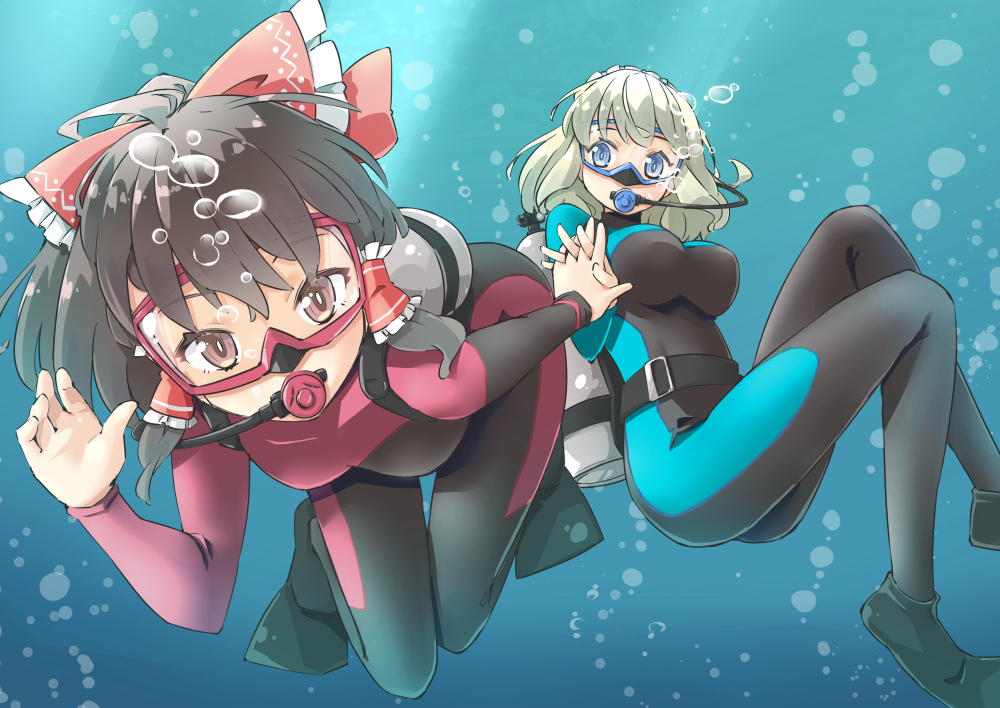 2girls air_bubble alice_margatroid arnest bangs blonde_hair blue_eyes breasts brown_eyes brown_hair bubble diving_mask_on_eyes diving_regulator flippers hair_tubes hakurei_reimu looking_at_viewer medium_breasts medium_hair multiple_girls scuba scuba_gear scuba_tank short_hair sidelocks touhou underwater wetsuit