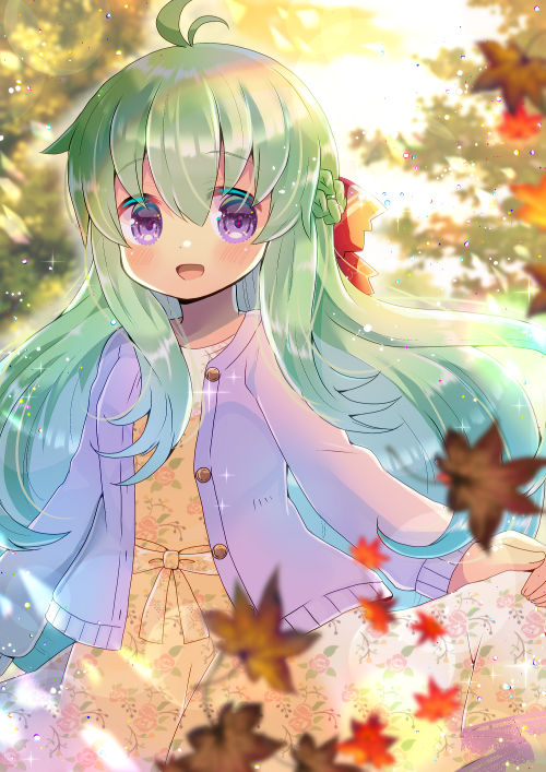 1girl :d ahoge autumn_leaves bangs blurry blurry_background blurry_foreground bow braid brown_dress commentary_request depth_of_field dress eyebrows_visible_through_hair floral_print green_hair hair_between_eyes hair_bow jacket kouu_hiyoyo leaf long_hair long_sleeves looking_at_viewer maple_leaf open_clothes open_jacket open_mouth original print_dress purple_jacket red_bow smile solo very_long_hair violet_eyes
