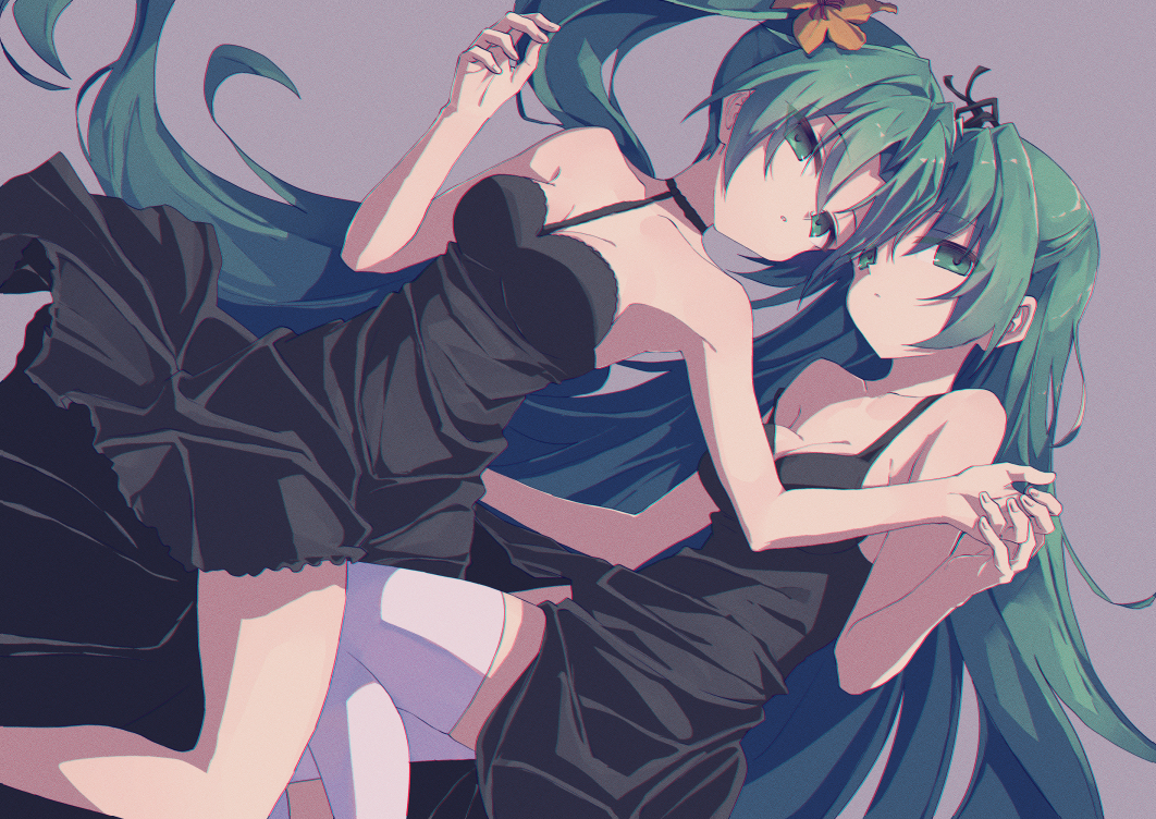 2girls aqua_eyes aqua_hair bare_shoulders between_legs black_dress dress empty_eyes flower green_eyes green_hair hair_flower hair_ornament half_updo high_ponytail higurashi_no_naku_koro_ni long_hair multiple_girls ponytail siblings simple_background sisters sonozaki_mion sonozaki_shion thigh-highs touching twins very_long_hair white_legwear zuchineru