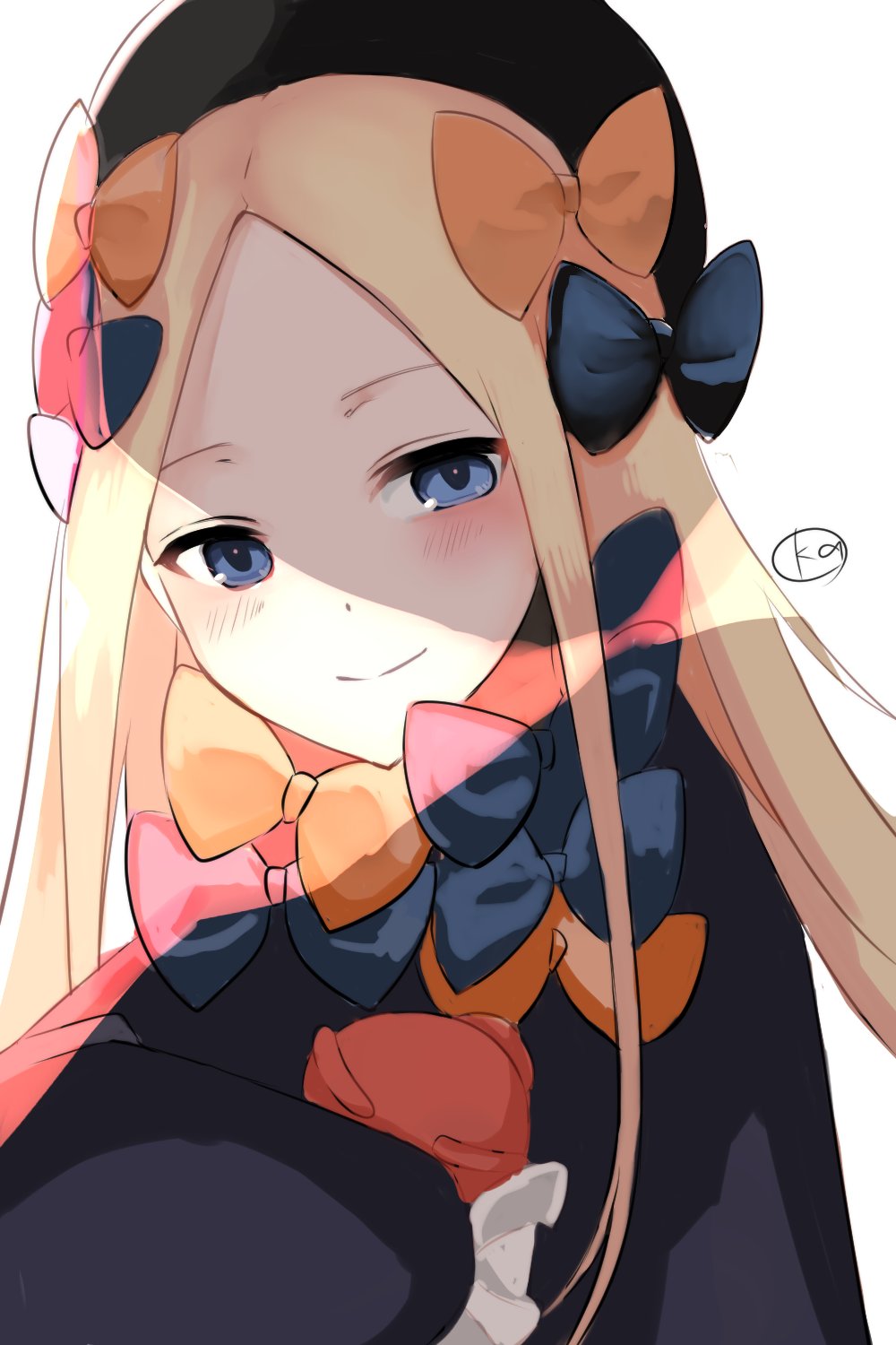 1girl abigail_williams_(fate/grand_order) bangs black_bow black_dress black_headwear blonde_hair blue_eyes blush bow breasts dress fate/grand_order fate_(series) forehead hair_bow hat highres kankitsu_kei long_hair looking_at_viewer multiple_bows orange_bow parted_bangs polka_dot polka_dot_bow ribbed_dress sleeves_past_fingers sleeves_past_wrists small_breasts smile stuffed_animal stuffed_toy teddy_bear