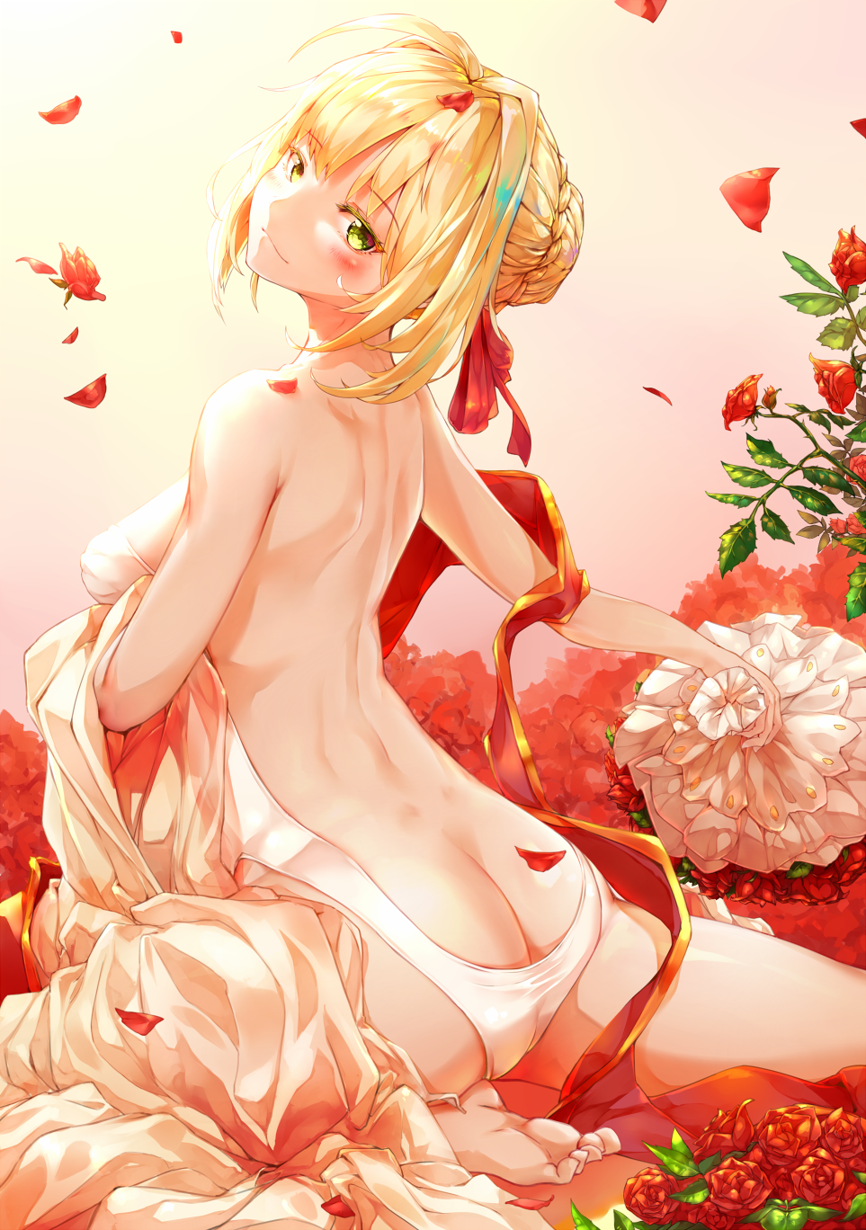 1girl ahoge ass barefoot blonde_hair blush fate/grand_order fate_(series) flower from_side green_eyes hair_intakes highres kneeling looking_afar looking_at_viewer nero_claudius_(fate) nero_claudius_(fate)_(all) petals red_ribbon ribbon rose_petals shoulder_blades smile solo wei_yu