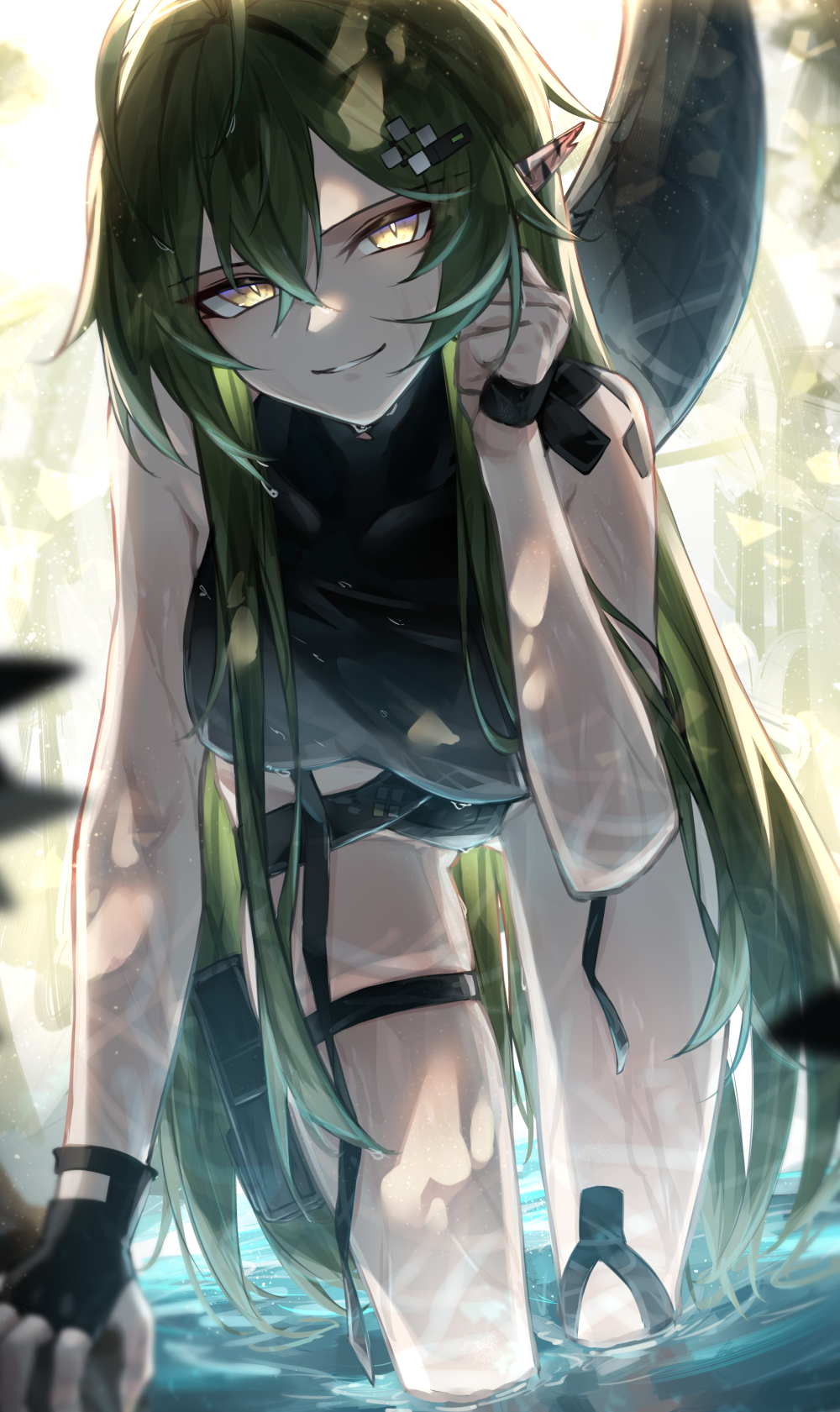 1girl arknights black_gloves black_swimsuit crocodilian_tail feet_out_of_frame fingerless_gloves gavial_(arknights) gloves green_hair hand_on_own_face highres leaning_forward long_hair looking_at_viewer ozeu0916 pointy_ears solo swimsuit tail thigh_strap very_long_hair wading water yellow_eyes