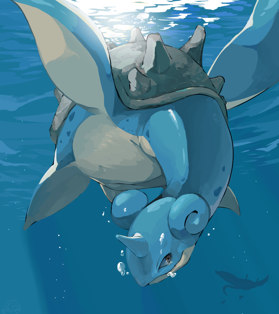 bubble closed_mouth commentary_request eyelashes from_below gen_1_pokemon gen_2_pokemon grey_eyes lapras looking_to_the_side mantine pokemon pokemon_(creature) shiny silhouette underwater water yuyu_ekaki_dayo