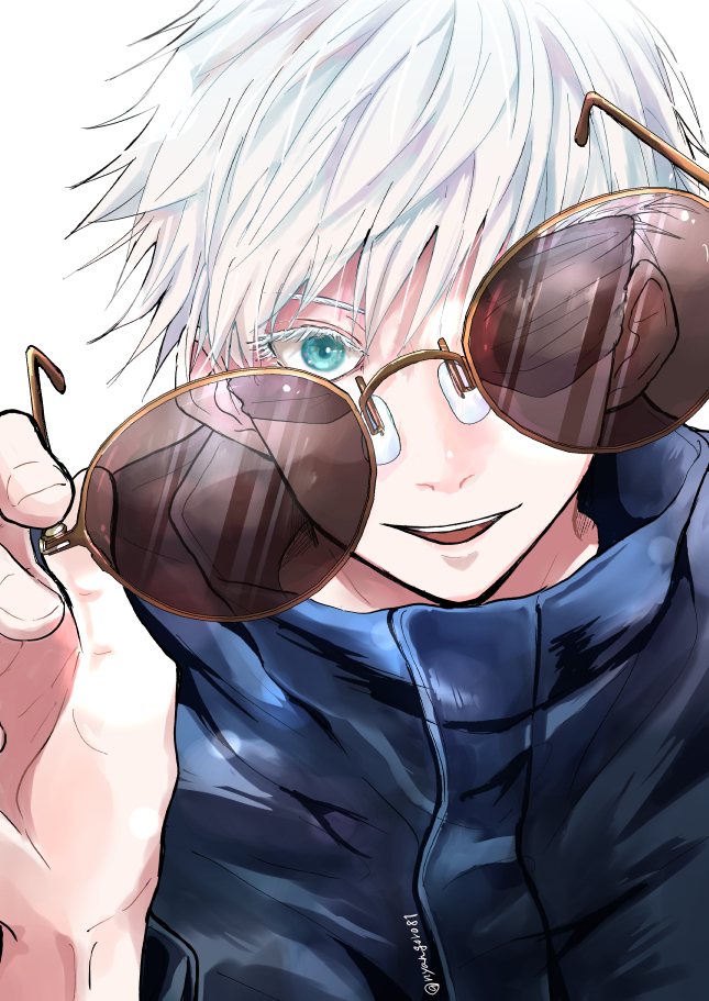 1boy bangs black_jacket blindfold blue_eyes commentary_request different_reflection eyelashes gojou_satoru hair_between_eyes hand_up high_collar holding holding_eyewear jacket jujutsu_kaisen looking_at_viewer male_focus nyangorobei one_eye_covered open_mouth reflection short_hair simple_background smile solo sunglasses twitter_username upper_body white_background white_hair