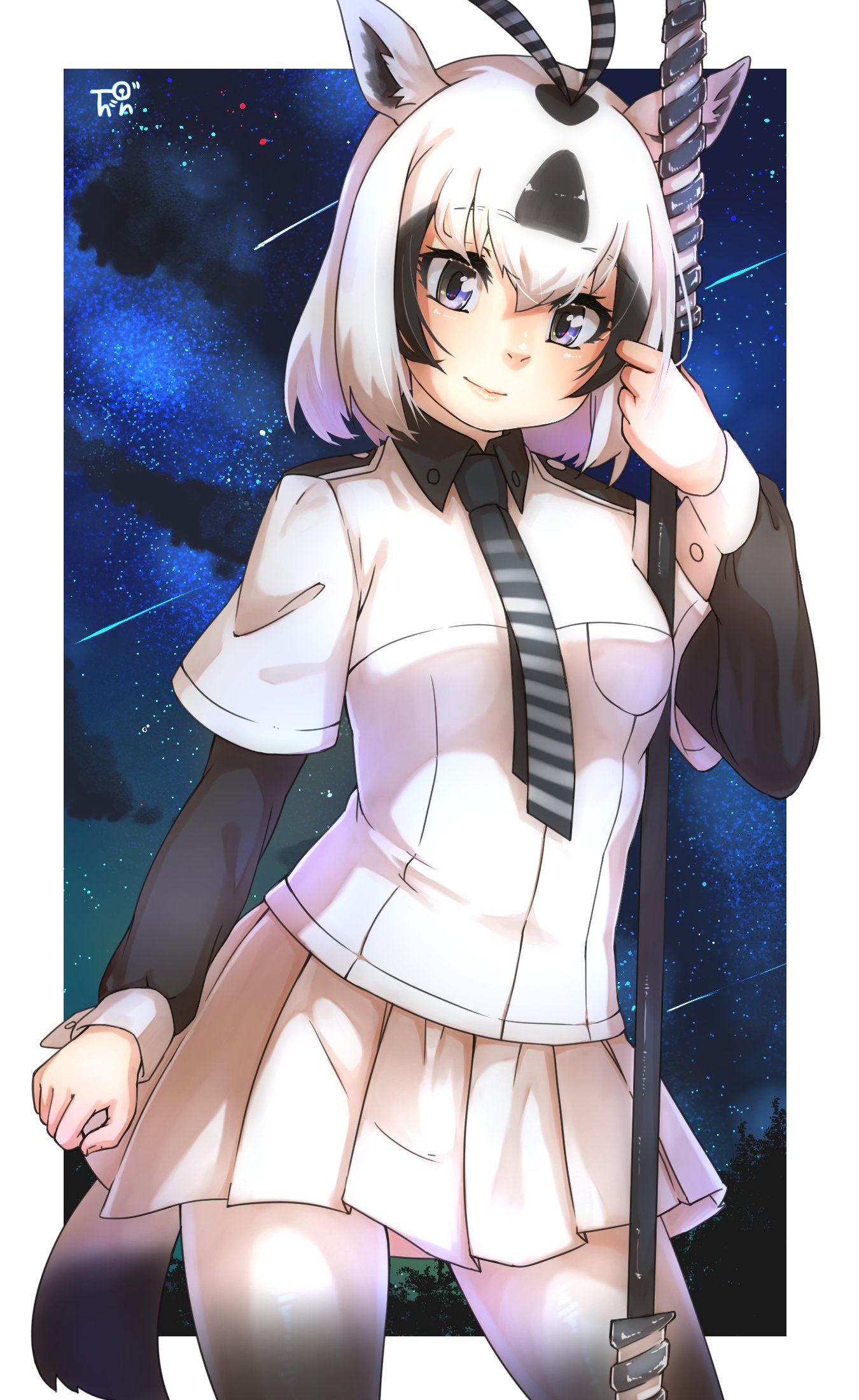 1girl animal_ears arabian_oryx_(kemono_friends) black_hair black_legwear black_neckwear black_sleeves blue_eyes blush collared_shirt commentary_request cowboy_shot epaulettes eyebrows_visible_through_hair gazelle_ears gazelle_horns gazelle_tail gradient gradient_legwear grey_neckwear highres kemono_friends kemono_friends_3 long_sleeves looking_at_viewer multicolored multicolored_clothes multicolored_hair multicolored_legwear multicolored_neckwear necktie night night_sky pantyhose pleated_skirt polearm shirt short_hair short_sleeves skirt sky smile solo spear star_(sky) striped striped_neckwear t-shirt thin_(suzuneya) two-tone_hair weapon white_hair white_legwear white_shirt white_skirt