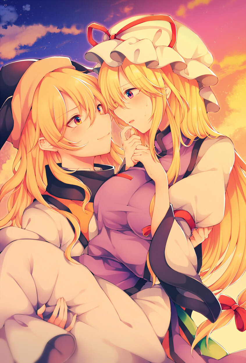 2girls arm_strap backlighting bangs black_headwear blonde_hair blue_sky blush bow breasts carrying closed_mouth clouds commentary commentary_request dress eye_contact gradient_eyes gradient_sky hair_between_eyes hair_bow hat hat_ribbon highres large_breasts light_smile long_hair long_sleeves looking_at_another matara_okina mob_cap multicolored multicolored_eyes multiple_girls orange_sky outdoors parted_lips pink_eyes princess_carry profile purple_sky red_bow red_ribbon reflective_eyes ribbon shiny shiny_hair sidelocks sky star_(sky) sunlight sunset sweat sweatdrop tabard tama_(soon32281) touhou twilight upper_body violet_eyes white_dress white_headwear wide_sleeves yakumo_yukari yellow_eyes yuri