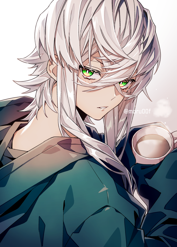 1boy alternate_costume asclepius_(fate) bangs crossed_bangs cup drink fate/grand_order fate_(series) green_eyes green_hoodie holding hood hoodie long_hair long_sleeves looking_at_viewer looking_back male_focus moru00f mug parted_lips sidelocks simple_background sleeves_past_wrists solo steam twitter_username upper_body white_background white_hair