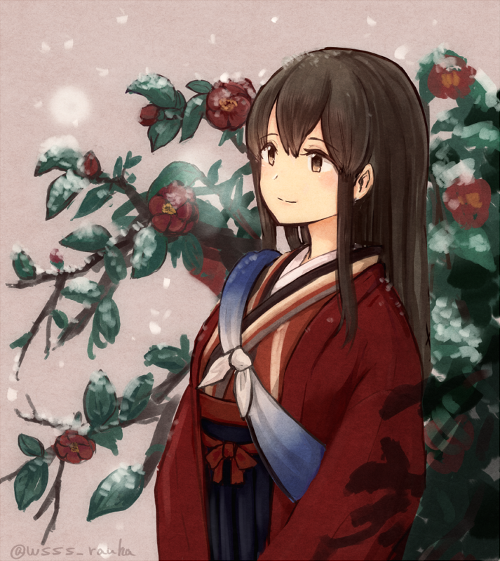 1girl akagi_(kantai_collection) alternate_costume black_hair black_hakama brown_eyes commentary_request cowboy_shot flower hakama japanese_clothes kantai_collection kimono long_hair red_kimono smile snow solo standing straight_hair wss_(nicoseiga19993411)