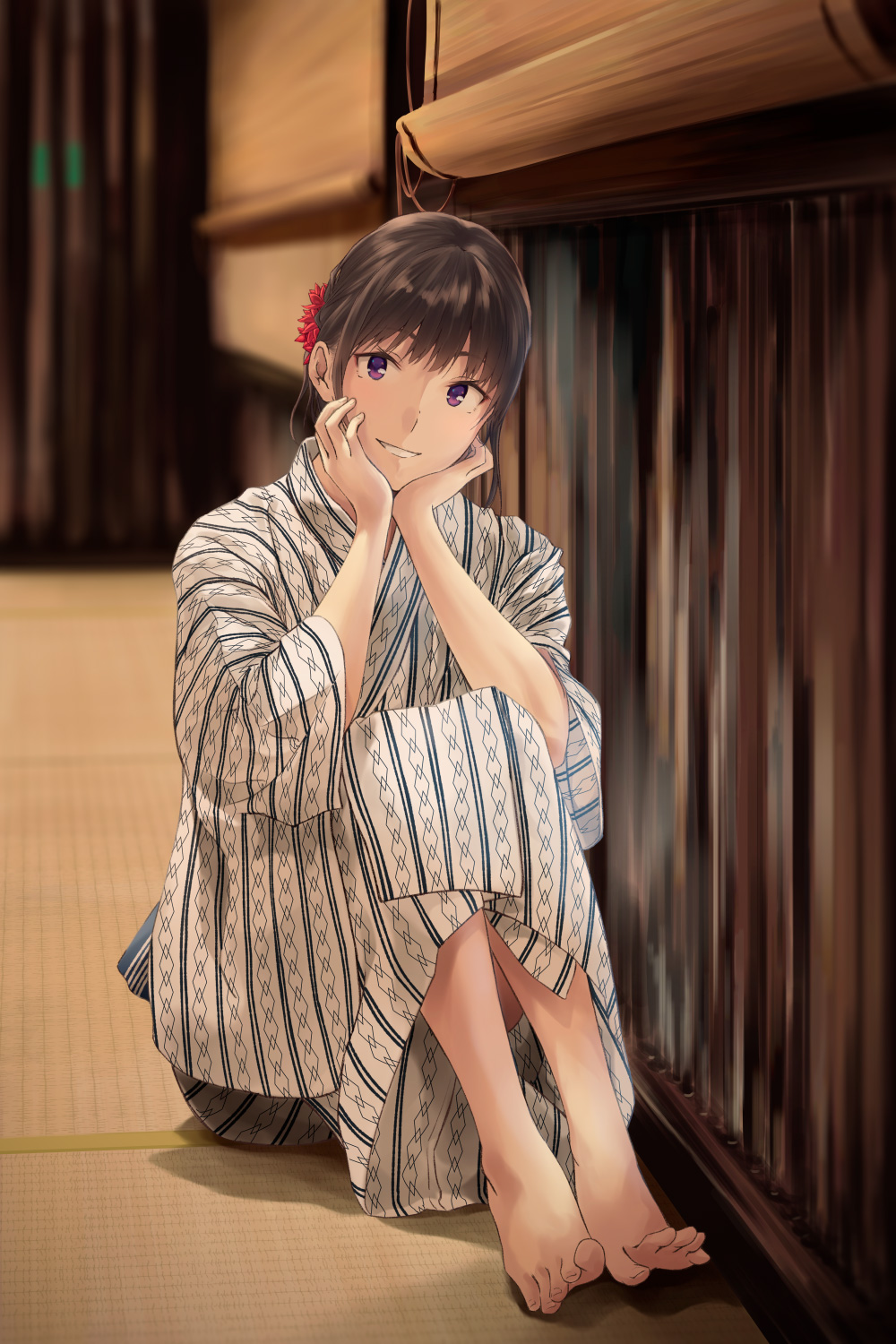 1girl bamboo_screen bangs barefoot blurry brown_hair depth_of_field flower grin hair_flower hair_ornament hands_on_own_cheeks hands_on_own_face head_tilt highres hiwatari_rin indoors japanese_clothes kimono knees_up legs_together looking_at_viewer on_floor original short_hair sitting smile solo tatami violet_eyes white_kimono wide_sleeves yukata