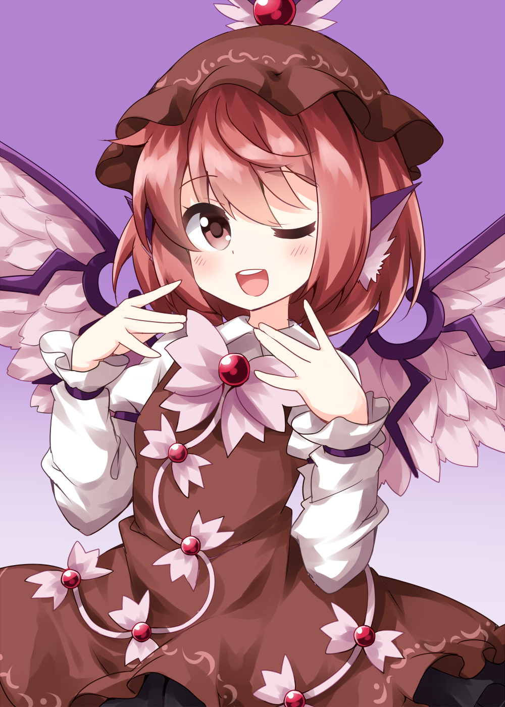 1girl animal_ears bangs bird_ears bird_wings brown_dress brown_eyes brown_headwear cowboy_shot dress eyebrows_visible_through_hair feathered_wings gradient gradient_background highres long_sleeves looking_at_viewer mystia_lorelei open_mouth pink_eyes pink_feathers pink_hair pink_wings purple_background ruu_(tksymkw) short_hair smile solo standing teeth touhou winged_hat wings