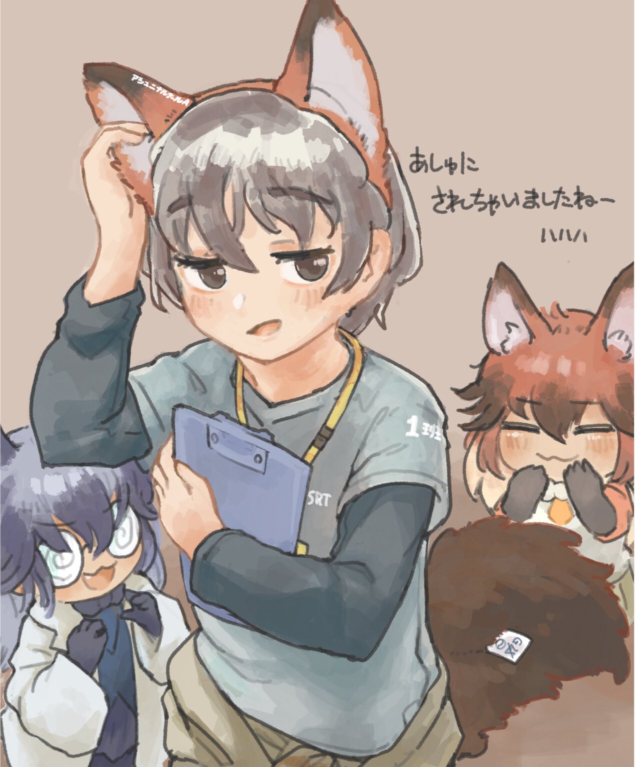 1boy 2girls :3 animal_ears black_hair black_neckwear blue_shirt blush bow bowtie clipboard coat commentary_request elbow_gloves eyebrows_visible_through_hair fake_animal_ears fake_tail fox_ears fox_girl fox_tail glasses gloves highres kemono_friends labcoat lanyard long_hair multicolored_hair multiple_girls necktie open_mouth orange_hair orange_shirt original red_fox_(kemono_friends) redhead shirt short_hair short_sleeves silver_fox_(kemono_friends) silver_hair t-shirt tail toki_reatle translation_request two-tone_shirt white_coat white_neckwear white_shirt yellow_neckwear