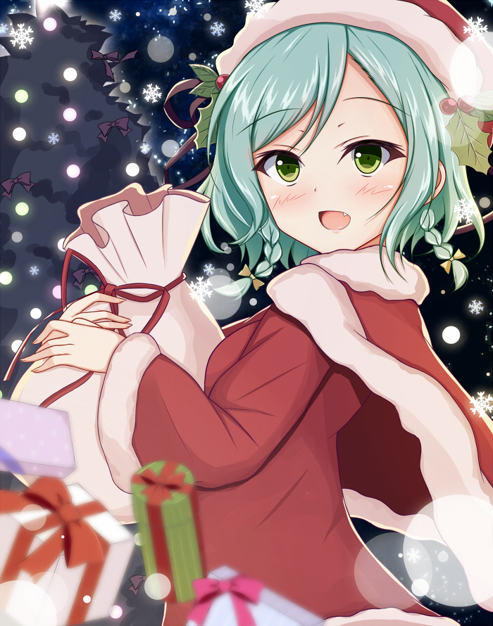 1girl :d bang_dream! bangs blurry blurry_foreground blush box braid cape christmas christmas_ornaments christmas_tree commentary_request depth_of_field dress eyebrows_visible_through_hair fang fur-trimmed_cape fur-trimmed_dress fur-trimmed_headwear fur-trimmed_sleeves fur_trim gift gift_box green_eyes green_hair hat hikawa_hina holding holding_sack long_sleeves looking_at_viewer looking_to_the_side open_mouth red_cape red_dress red_headwear sack santa_costume santa_hat smile snowflakes solo sonosakiburi swept_bangs twin_braids upper_body wide_sleeves