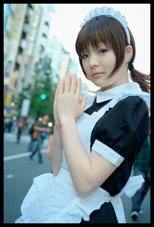 apron cosplay maid maid_uniform photo ponytail tagme_character tagme_series
