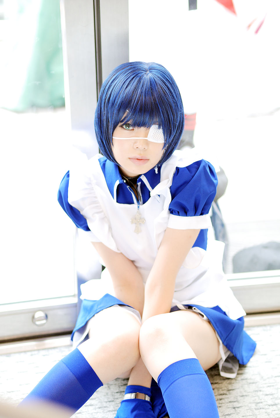 apron blue_hair cosplay eyepatch gloves ikkitousen kneehighs maid maid_uniform namada photo ryomou_shimei