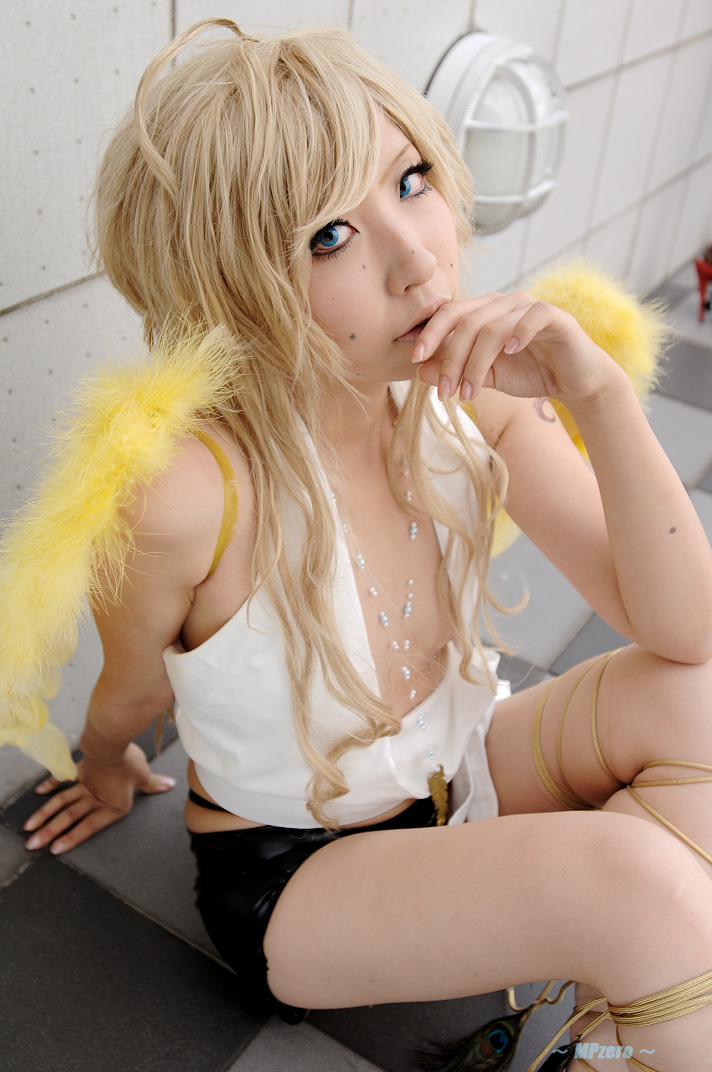benten blonde_hair cosplay halter_top laces naka_aru photo shorts wings zone-00