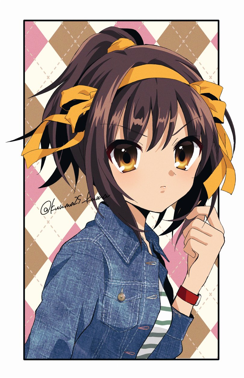 1girl alternate_hairstyle argyle argyle_background bangs blue_jacket border breasts brown_hair casual closed_mouth commentary_request denim denim_jacket eyebrows_visible_through_hair from_side frown hair_ribbon hairband hand_in_hair hand_up highres jacket kuuma25_kuma light_blush long_sleeves looking_at_viewer open_clothes open_jacket orange_hairband orange_ribbon ribbon shirt short_hair short_ponytail solo striped striped_shirt suzumiya_haruhi suzumiya_haruhi_no_yuuutsu twitter_username upper_body watch watch white_border