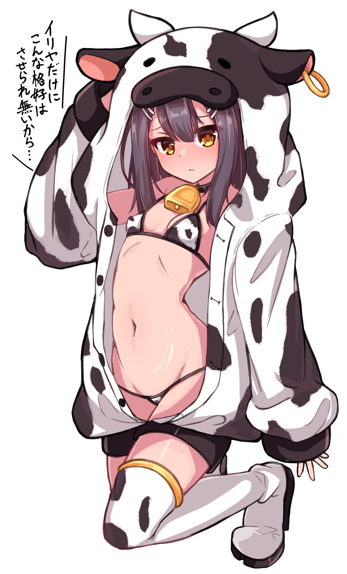 1girl animal_print bangs bell bell_choker bikini black_hair blush breasts brown_eyes chawan_(yultutari) choker closed_mouth cow_hood cow_print cowbell fate/kaleid_liner_prisma_illya fate_(series) hair_ornament hairclip highres long_hair looking_at_viewer miyu_edelfelt navel simple_background small_breasts swimsuit thigh-highs translation_request white_background