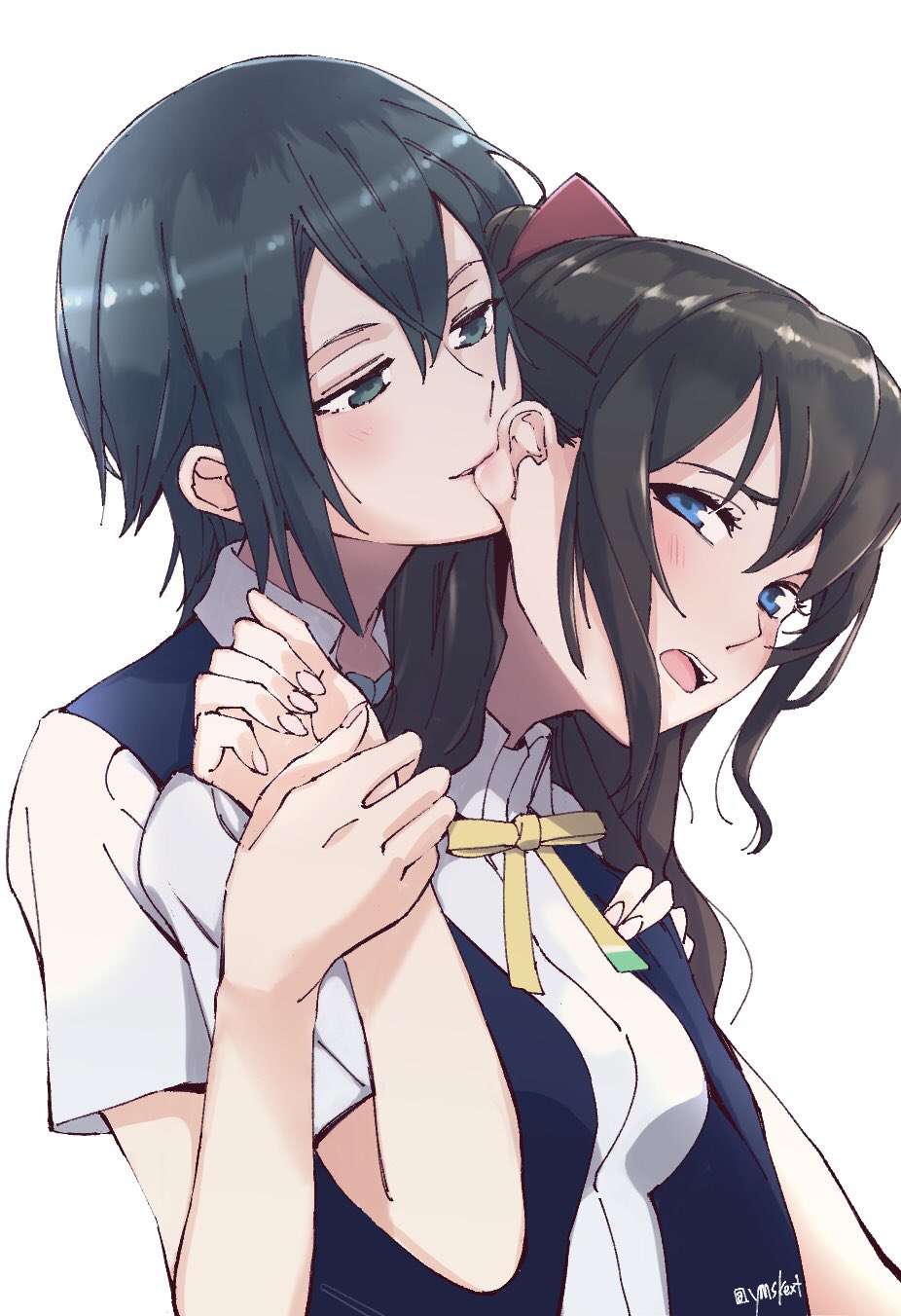 2girls behind_another biting blue_eyes blush bow ear_biting green_eyes hand_grab highres love_live! love_live!_nijigasaki_high_school_idol_club multiple_girls nijigasaki_academy_uniform nijigasaki_drama_club_president open_mouth ousaka_shizuku red_bow simple_background teeth white_background ymkwext yuri