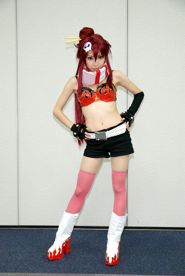 bikini_top chopsticks cosplay gloves mizuno_shiro photo redhead shorts tengen_toppa_gurren_lagann thigh-highs yoko_ritona