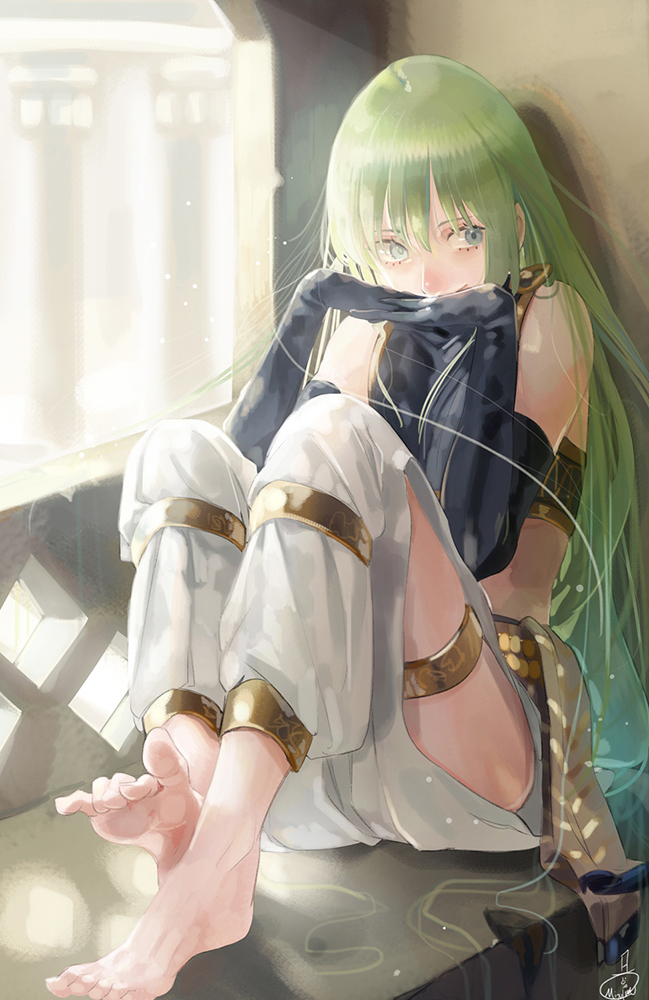 1boy against_wall alternate_costume androgynous bangs bare_shoulders barefoot belt blue_eyes blue_gloves blue_tank_top commentary_request covering_mouth crop_top elbow_gloves enkidu_(fate) fate/grand_order fate/strange_fake fate_(series) feet fingers_together full_body gloves green_hair hands_up indian_clothes indoors interlocked_fingers leg_up light_particles long_hair looking_away midriff_peek mizutame_tori otoko_no_ko own_hands_together pants side_slit sitting smile solo studded_belt tank_top very_long_hair white_pants