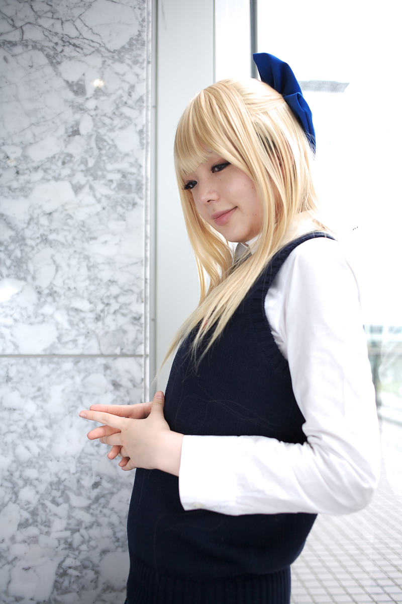 blonde_hair cosplay hair_bow namada photo school_uniform sweater