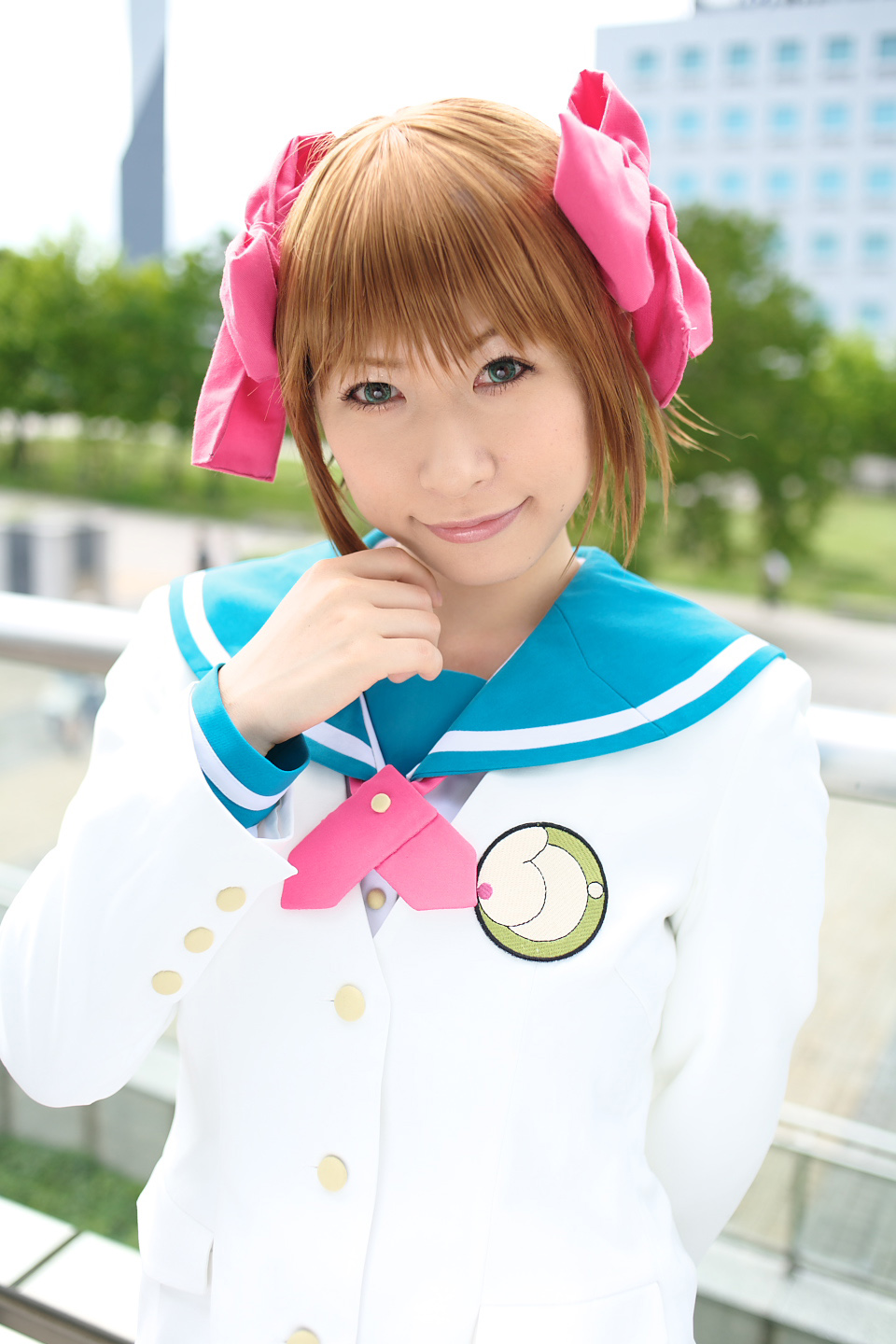 amami_haruka chippi cosplay hairbows idolmaster photo sailor_uniform school_uniform