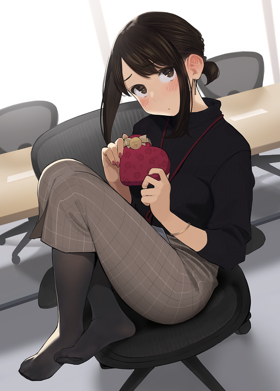 1girl bangs black_legwear blush brown_eyes brown_hair chair commentary_request douki-chan_(yomu_(sgt_epper)) ganbare_douki-chan gift highres holding holding_gift id_card looking_at_viewer pantyhose parted_bangs ribbed_sweater short_hair sitting skirt solo sweater table tied_hair valentine yomu_(sgt_epper)