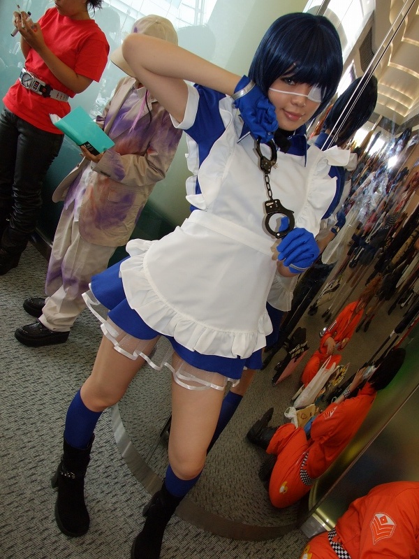 apron blue_hair boots cosplay eyepatch gloves handcuffs ikkitousen kneehighs maid maid_uniform namada photo ryomou_shimei