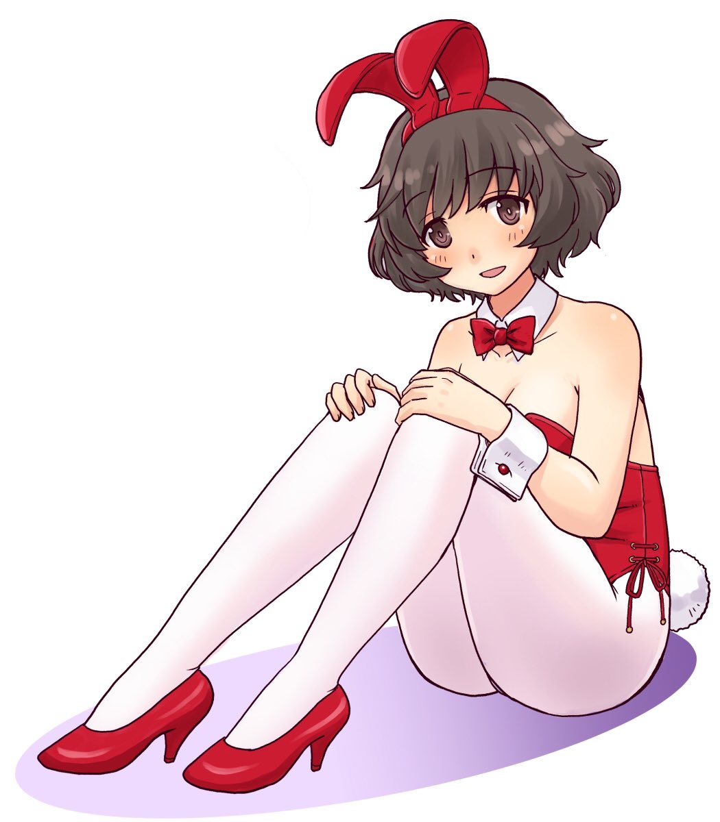 1girl akiyama_yukari alternate_costume animal_ears bangs bow bowtie brown_eyes brown_hair bunny_tail commentary_request detached_collar eyebrows_visible_through_hair fake_animal_ears fake_tail girls_und_panzer hands_on_own_knees high_heels highres leotard looking_at_viewer messy_hair open_mouth pantyhose playboy_bunny rabbit_ears red_footwear red_leotard red_neckwear short_hair side-tie_leotard simple_background sitting smile solo strapless strapless_leotard tail uona_telepin white_background white_legwear wing_collar wrist_cuffs