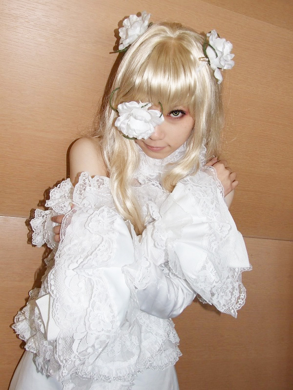 blonde_hair cosplay dress eyepatch flower houtou_singi_(model) kirakishou photo rozen_maiden ruffles