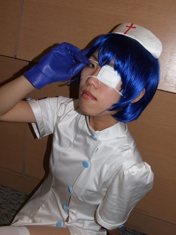 cosplay eyepatch gloves ikkitousen nurse nurse_uniform ryomou_shimei sakura_marimo thigh-highs