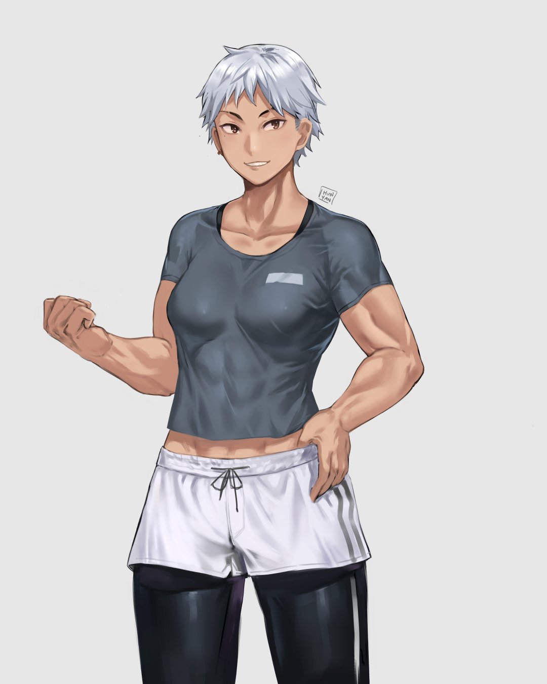 1girl abs brown_eyes clenched_hand cowboy_shot grey_background grey_shirt hand_on_hip highres hun_yan leggings looking_at_viewer mole mole_under_eye muscular muscular_female original shirt short_hair shorts signature silver_hair smile solo tan white_shorts