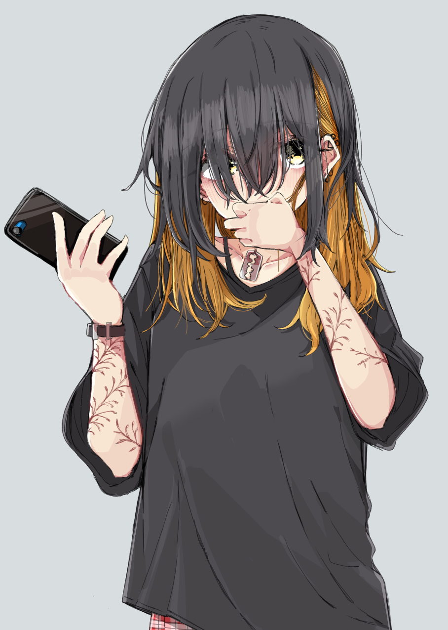 1girl biting black_hair black_shirt blonde_hair cellphone hair_over_eyes highres medium_hair multicolored_hair mushokurori nail_biting original phone plaid plaid_skirt shirt short_sleeves skirt smartphone studded_bracelet tattoo two-tone_hair yellow_eyes