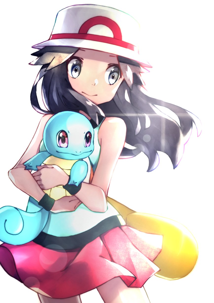 1girl black_hair black_wristband bucket_hat closed_mouth commentary_request eyelashes floating_hair gen_1_pokemon green_shirt grey_eyes hat highres holding holding_pokemon leaf_(pokemon) lens_flare long_hair looking_back pokemon pokemon_(creature) pokemon_(game) pokemon_frlg red_skirt rindoriko shiny shiny_skin shirt skirt sleeveless sleeveless_shirt smile squirtle starter_pokemon white_headwear wristband