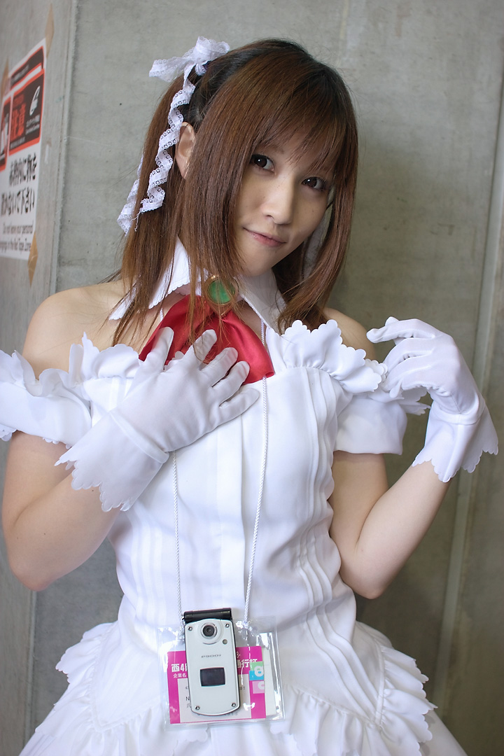 cellphone cosplay gloves hair_ribbons kirishiro_tsukimi tagme_character tagme_series