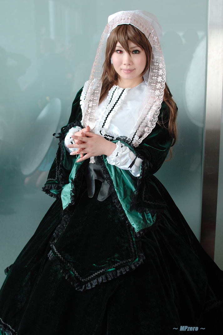 cosplay head_scarf heterochromia rozen_maiden suiseiseki velvet_dress yuuna