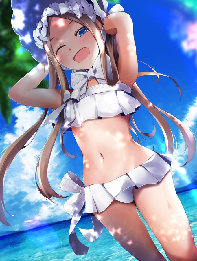 1girl abigail_williams_(fate) abigail_williams_(swimsuit_foreigner)_(fate) armpits arms_behind_head arms_up bangs bare_shoulders beach bikini blonde_hair blue_eyes blue_sky blush bonnet bow breasts fate/grand_order fate_(series) forehead hair_bow kuro_yanagi long_hair looking_at_viewer miniskirt navel ocean one_eye_closed open_mouth parted_bangs sidelocks skirt sky small_breasts smile swimsuit twintails very_long_hair white_bikini white_bow white_headwear