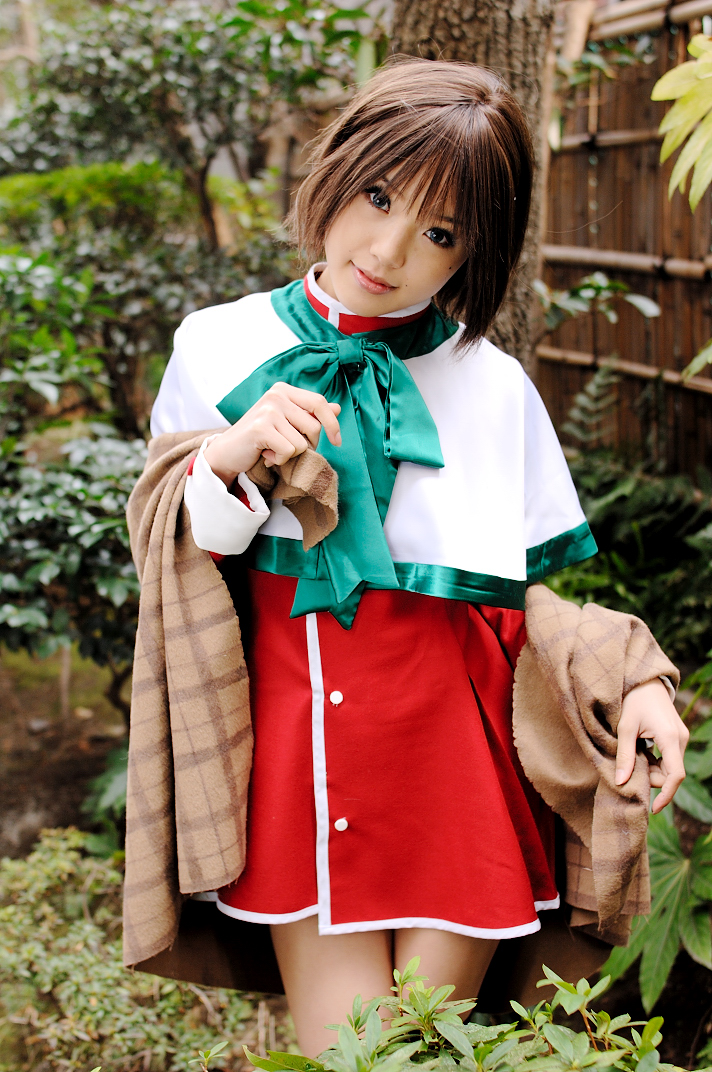 cosplay kanon kipi-san misaka_shiori photo school_uniform shall short_hair thigh-highs
