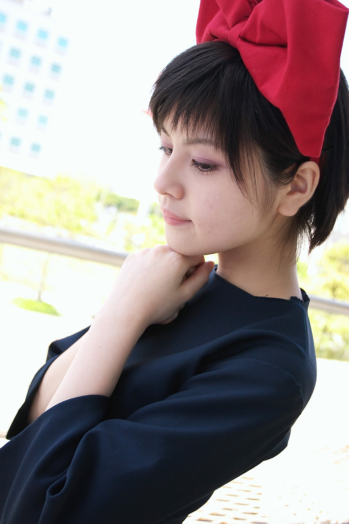 cosplay dress fumi ghibli hair_bow kiki kiki's_delivery_service photo