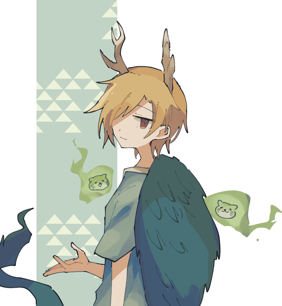 1girl blonde_hair dragon_horns dragon_tail green_shirt hair_over_one_eye hand_up horns kicchou_yachie looking_at_viewer looking_back otter_spirit_(touhou) red_eyes shirt short_hair short_sleeves simple_background solo tail touhou turtle_shell upper_body white_background yann7478