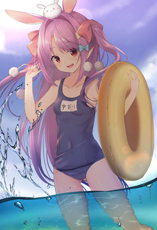 &gt;_&lt; 1girl :d animal_ears animal_on_head bangs bare_arms bare_shoulders blue_bow blue_sky blue_swimsuit bow breasts clouds collarbone commentary_request day eyebrows_visible_through_hair hair_bow hair_intakes hands_up holding innertube long_hair looking_at_viewer name_tag old_school_swimsuit on_head one-piece_swimsuit open_mouth original outdoors parted_bangs partially_underwater_shot purple_hair rabbit rabbit_ears red_bow red_eyes school_swimsuit sky small_breasts smile solo splashing standing swimsuit two_side_up usagimiko very_long_hair white_bow