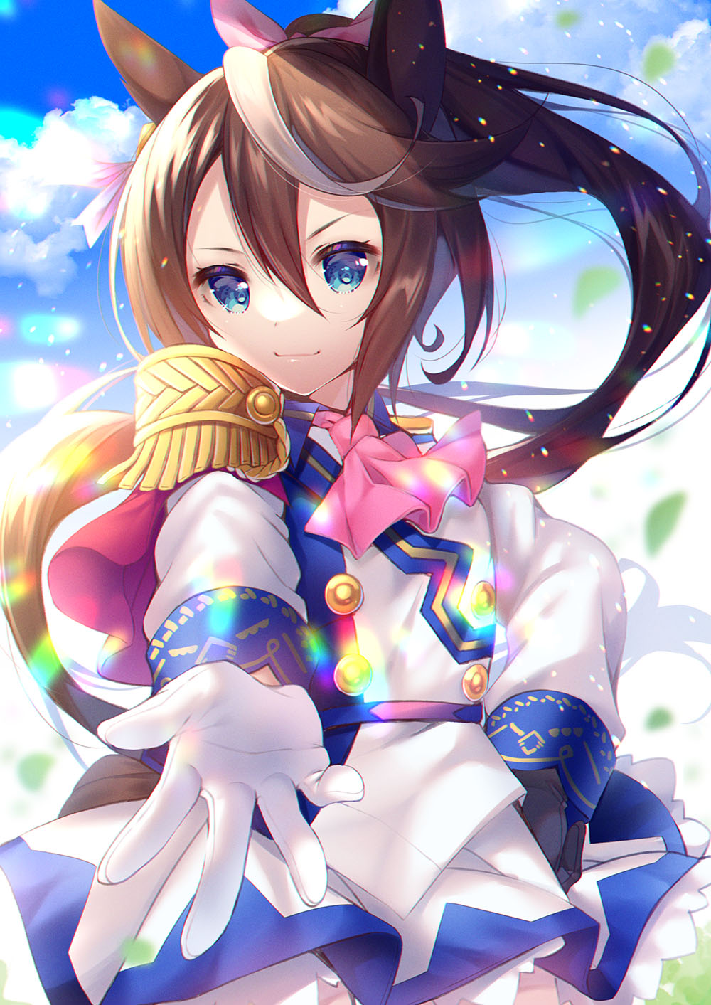 &gt;:) 1girl animal_ears ascot blue_eyes blue_sky brown_hair closed_mouth clouds cloudy_sky commentary_request day epaulettes grey_hair hair_ribbon high_ponytail highres horse_ears horse_girl horse_tail jacket ko_yu long_hair multicolored_hair outdoors outstretched_arm pink_neckwear pink_ribbon pleated_skirt ponytail ribbon single_epaulette skirt sky smile solo streaked_hair tail tokai_teio_(umamusume) umamusume v-shaped_eyebrows very_long_hair white_jacket white_skirt