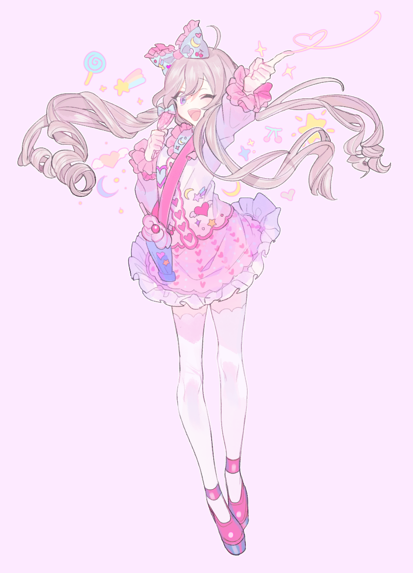 1girl bow brown_hair floating_hair full_body hair_bow hands_up long_hair looking_at_viewer lunch_(lunchicken) one_eye_closed open_mouth original pink_background pink_footwear shoes simple_background smile solo standing thigh-highs violet_eyes white_legwear