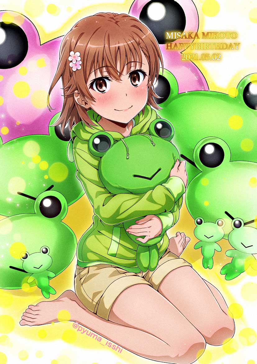 1girl alternate_costume barefoot beige_shorts brown_eyes brown_hair dated gekota green_sweater happy_birthday hood hooded_sweater hoodie isshi_pyuma looking_at_viewer misaka_mikoto short_hair sitting solo stuffed_animal stuffed_frog stuffed_toy sweater toaru_kagaku_no_railgun toaru_majutsu_no_index twitter_username wariza