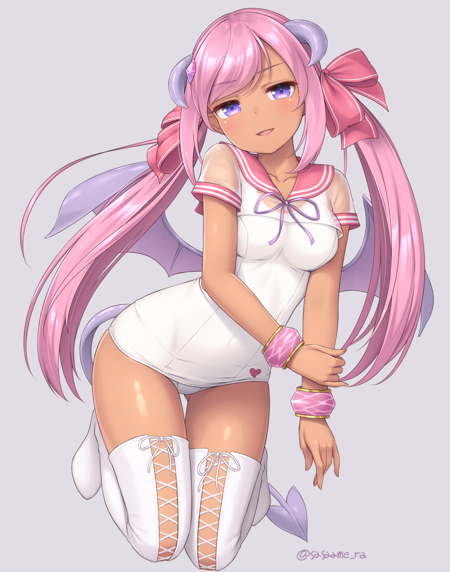 1girl blush bow bracelet breasts covered_navel dark_skin dark-skinned_female demon_girl demon_horns demon_tail demon_wings full_body grey_background hair_bow head_tilt horns jewelry long_hair looking_at_viewer medium_breasts one-piece_swimsuit original pink_bow pink_sailor_collar sailor_collar sasaame simple_background smile solo swimsuit symbol_commentary tail thigh-highs twintails twitter_username violet_eyes white_legwear white_swimsuit wings