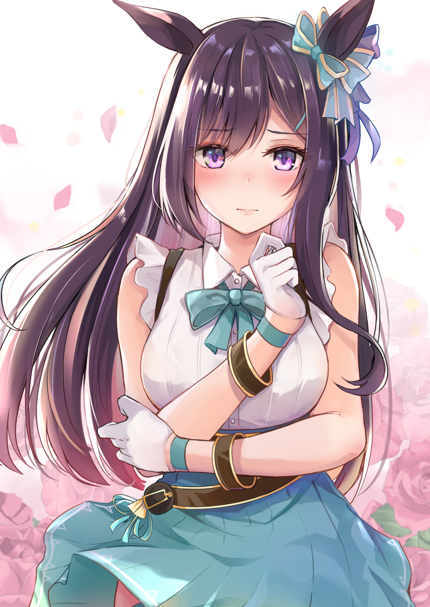 1girl animal_ears bare_shoulders black_hair blue_bow blue_skirt blush bow breasts closed_mouth commentary_request ear_bow floral_background flower gloves half_gloves hand_up highres horse_ears konka long_hair looking_at_viewer medium_breasts mejiro_dober_(umamusume) petals pleated_skirt red_flower red_rose rose shirt skirt sleeveless sleeveless_shirt solo striped striped_bow umamusume very_long_hair violet_eyes white_gloves white_shirt