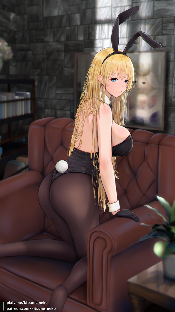 1girl animal_ears ass azur_lane back bangs black_gloves blue_eyes breasts bunny_tail couch detached_collar eyebrows_visible_through_hair gloves highres kitsune-neko kneeling large_breasts long_hair looking_at_viewer north_carolina_(azur_lane) pantyhose plant playboy_bunny potted_plant rabbit_ears smile solo tail wrist_cuffs