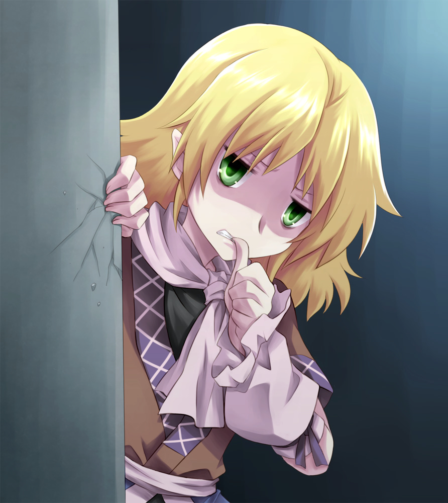 1girl arm_warmers bangs biting black_shirt blonde_hair brown_jacket clenched_teeth commentary_request cracked_wall finger_biting green_eyes jacket komiru looking_at_viewer medium_hair mizuhashi_parsee pointy_ears sash scarf shaded_face shiny shiny_hair shirt solo teeth thumb_biting touhou upper_body white_sash white_scarf